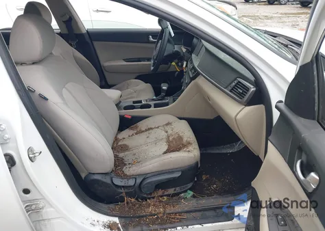 2018 Kia Optima Lx z USA, uszkodzony, nr VIN 5XXGT4L37JG264559